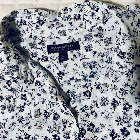 Banana Republic Dillon Classic Fit Floral Button Down Blouse - Picture 3 of 6